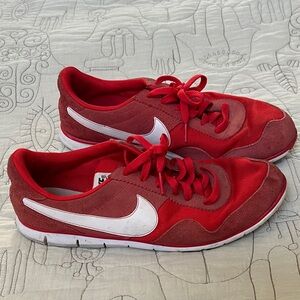Nike walking Athletic Shoes